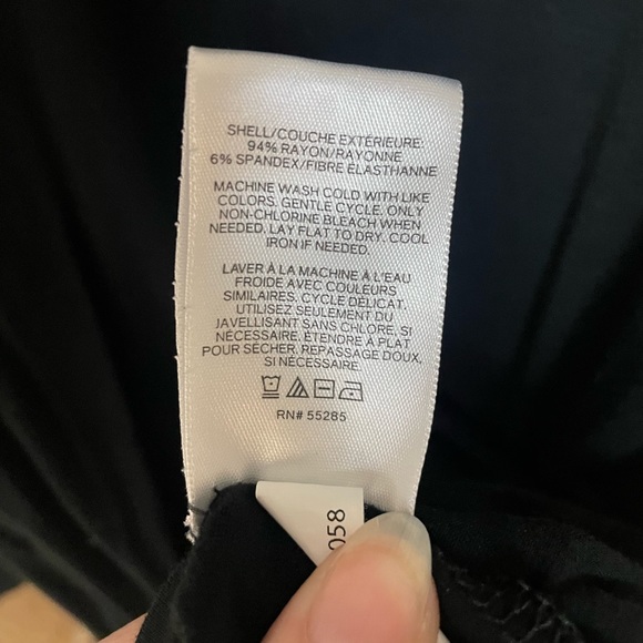 Express Black Long Sleeve V-Neck T-Shirt, size xs - Picture 3 of 4